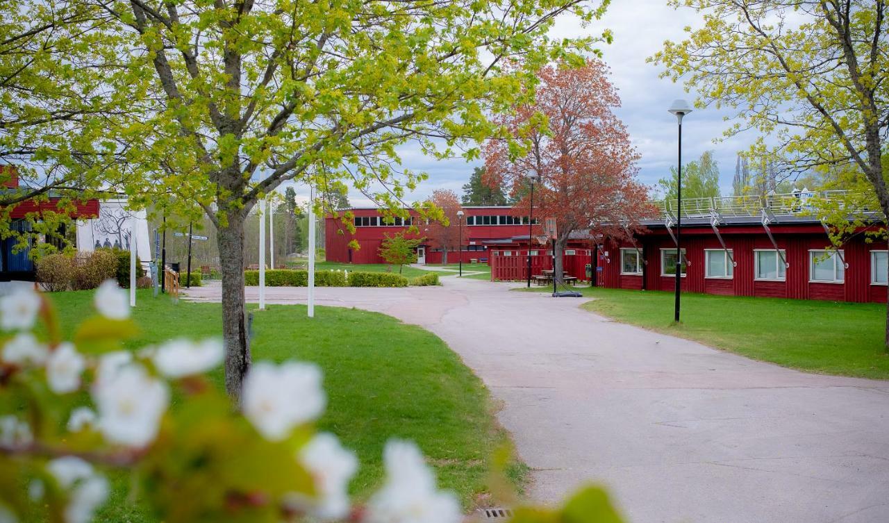 Karlskoga Folkhogskola Vandrarhem Udden Exterior foto